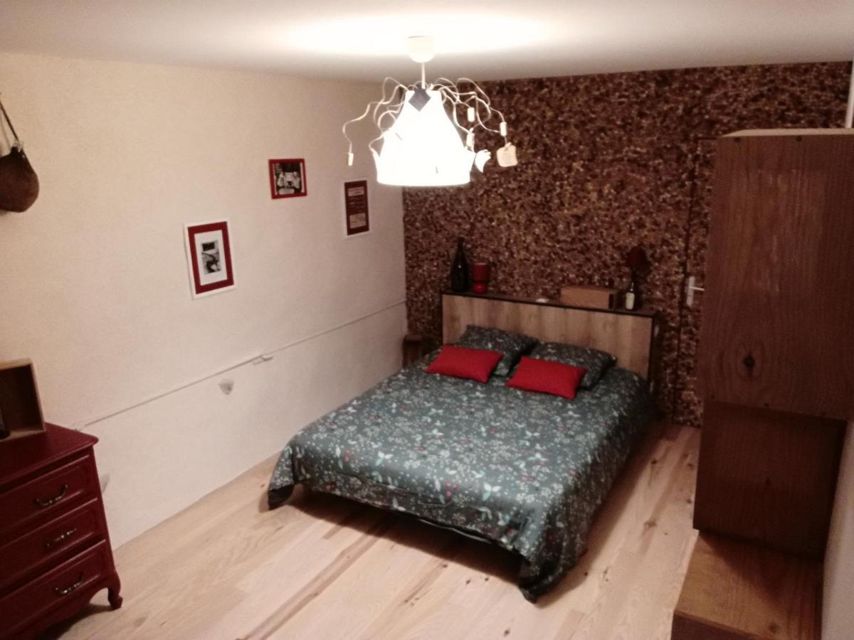Un Nid Pour La Nuit, Chambres D'Hotes Saint-Géry Exterior foto
