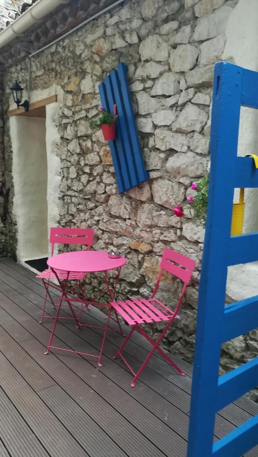 Un Nid Pour La Nuit, Chambres D'Hotes Saint-Géry Exterior foto